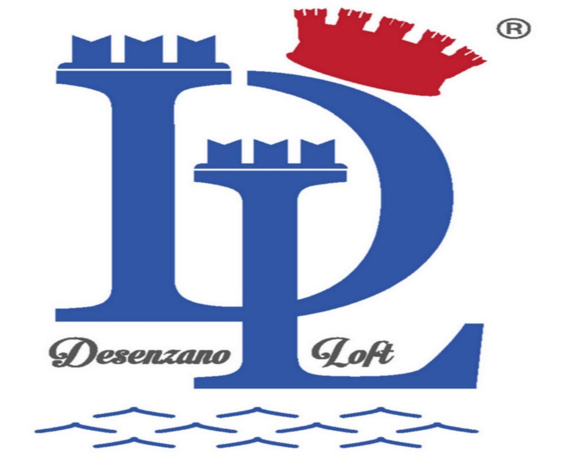 Desenzanoloft Official Partner Marriott Homes & Villas -Penthouse Never Say Never Sirmione Castle View Zewnętrze zdjęcie